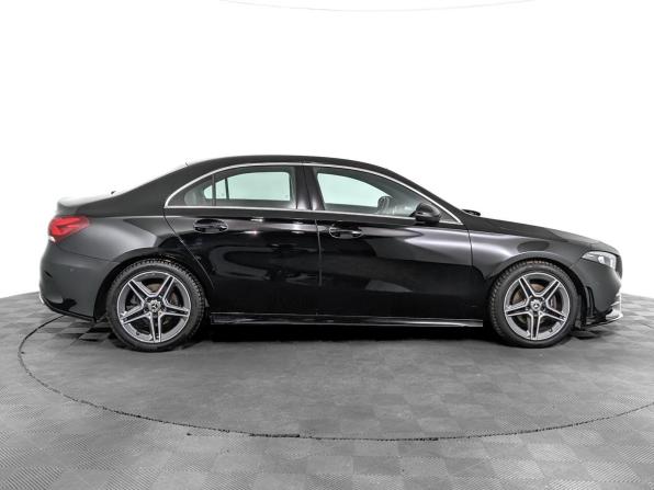 Mercedes-Benz A-Класс IV (W177) с пробегом 2019 года, цена 2 400 000 рублей, 82781 км, седан, Автокод Объявления
