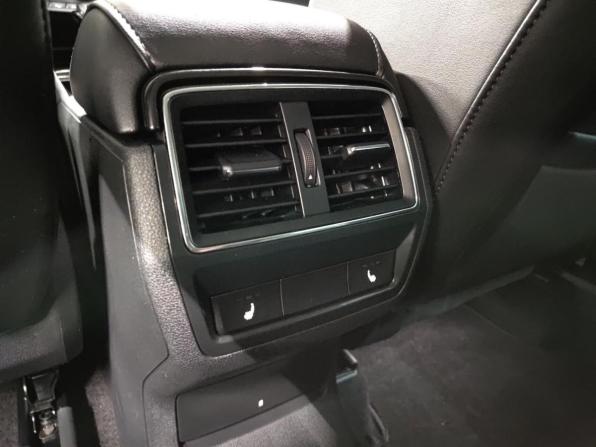 Skoda Karoq I с пробегом 2020 года, цена 2 149 000 рублей, 131671 км, внедорожник, Автокод Объявления
