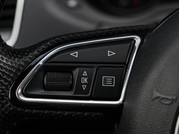 Audi Q3 I (8U) Рестайлинг с пробегом 2017 года, цена 2 350 000 рублей, 138514 км, внедорожник, Автокод Объявления