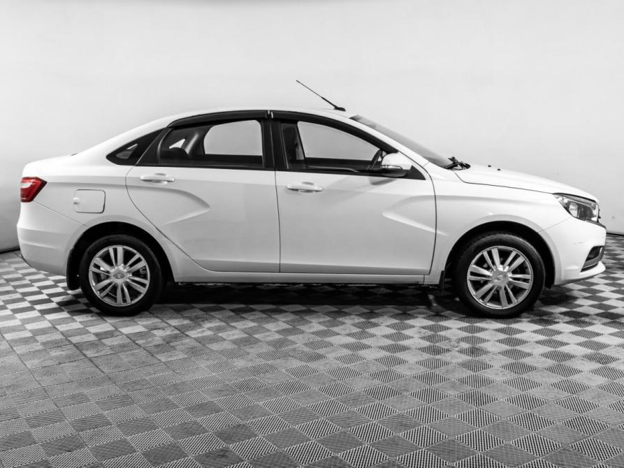 Lada (ВАЗ) Vesta I Москва  - изображение 4