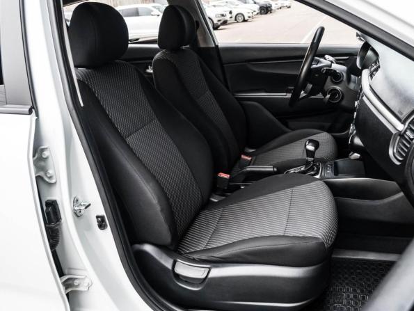 Kia Rio IV с пробегом 2018 года, цена 1 139 000 рублей, 75749 км, хэтчбек, Автокод Объявления
