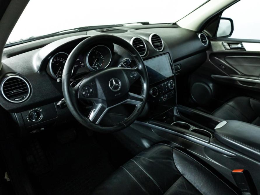 Mercedes-Benz M-Класс II (W164) Рестайлинг Санкт-Петербург  - изображение 12