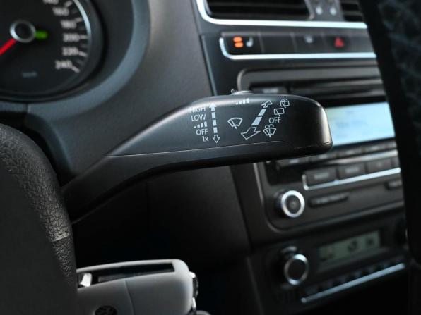 Volkswagen Polo V с пробегом 2010 года, цена 729 000 рублей, 292195 км, хэтчбек, Автокод Объявления