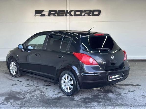 Nissan Tiida I Рестайлинг с пробегом 2012 года, цена 709 000 рублей, 261421 км, хэтчбек, Автокод Объявления