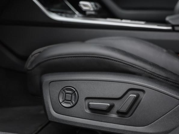 Audi A6 V (C8) с пробегом 2021 года, цена 2 949 000 рублей, 153315 км, седан, Автокод Объявления