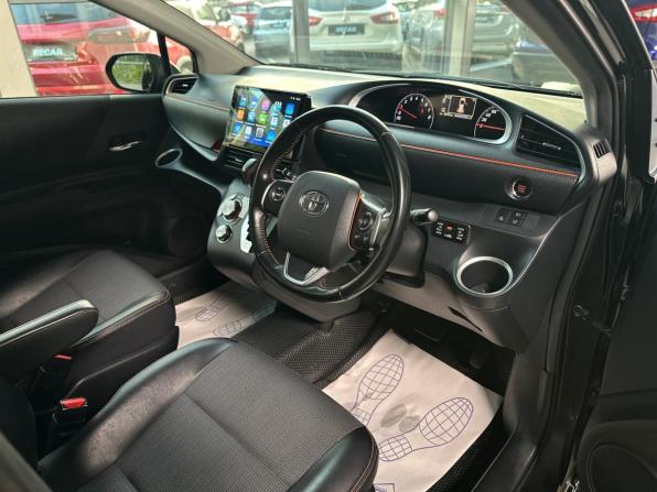 Toyota Sienta II с пробегом 2018 года, цена 1 560 000 рублей, 59744 км, минивэн, Автокод Объявления