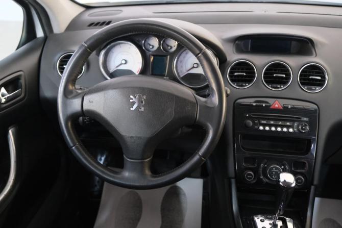 Peugeot 408 I с пробегом 2012 года, цена 599 000 рублей, 216000 км, седан, Автокод Объявления