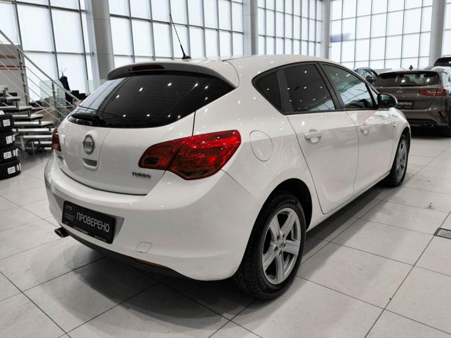 Opel Astra J Казань  - изображение 6