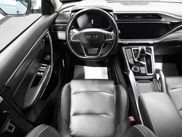 Geely Atlas Pro с пробегом 2022 года, цена 1 645 000 рублей, 126511 км, внедорожник, Автокод Объявления