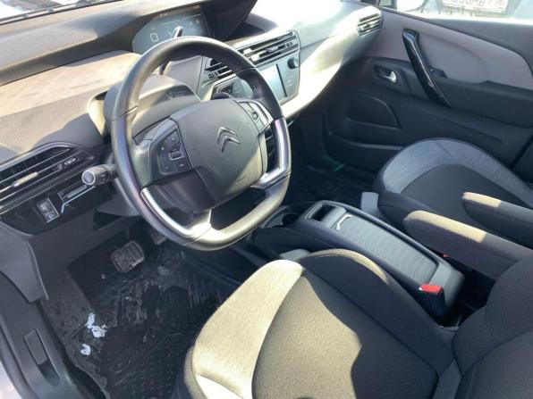 Citroen C4 SpaceTourer I с пробегом 2018 года, цена 1 740 000 рублей, 94000 км, минивэн, Автокод Объявления
