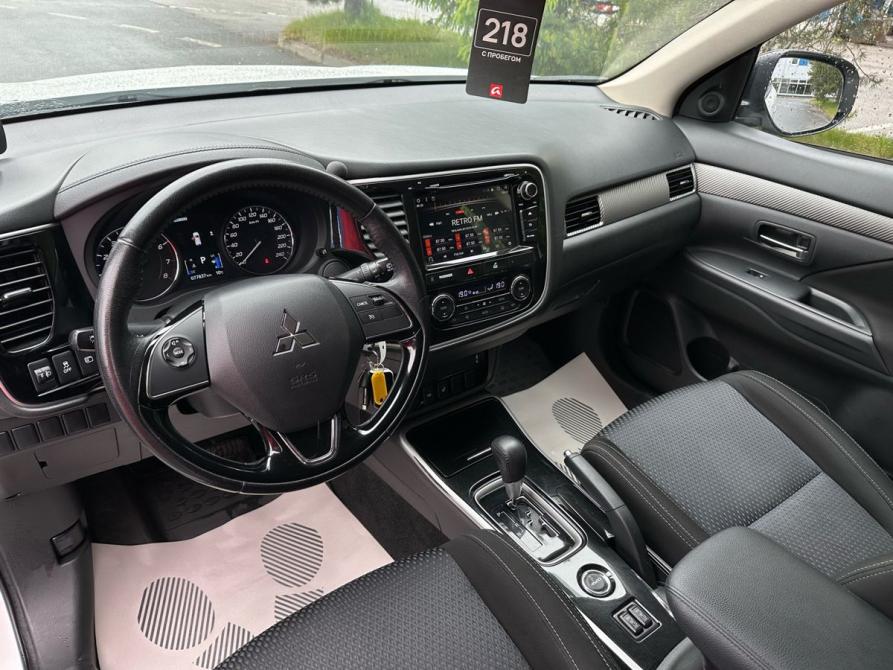 Mitsubishi Outlander III Рестайлинг 2 Санкт-Петербург  - изображение 12