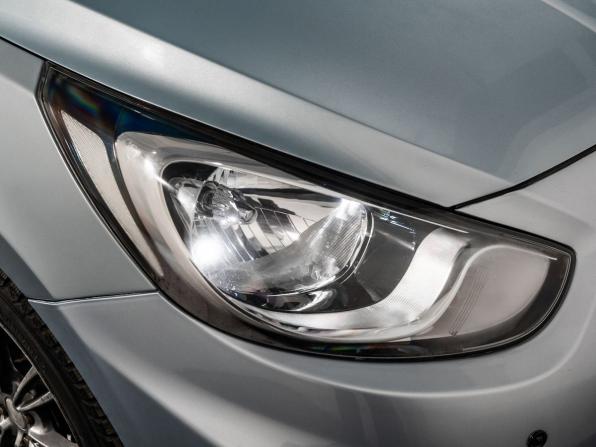 Hyundai Solaris I с пробегом 2012 года, цена 750 000 рублей, 165504 км, седан, Автокод Объявления