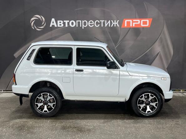 Lada (ВАЗ) Niva Legend с пробегом 2024 года, цена 894 000 рублей, 14512 км, внедорожник, Автокод Объявления