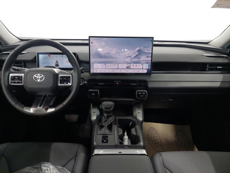 Toyota RAV4 VI (XA60) Пермь  - изображение 12