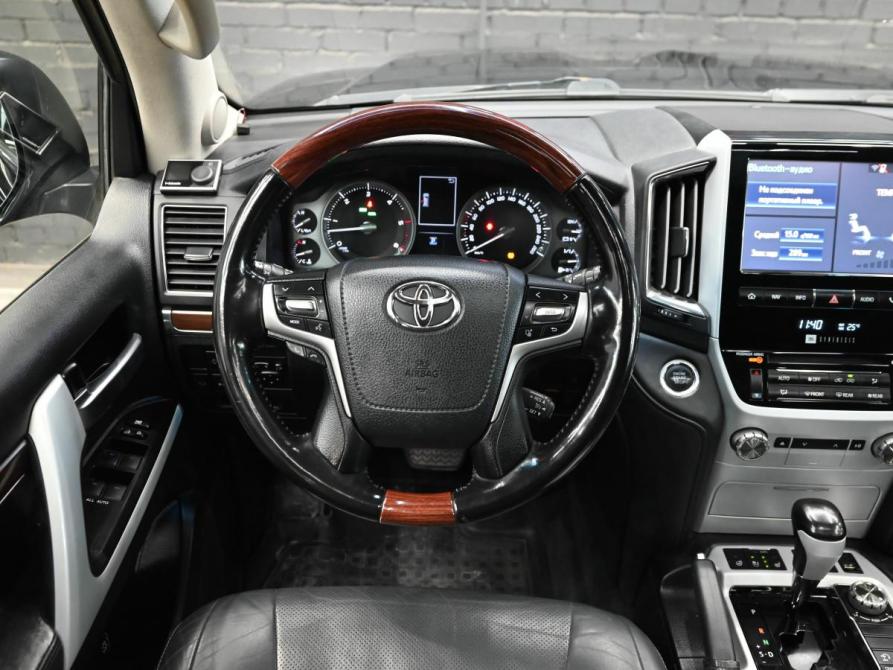 Toyota Land Cruiser 200 Series Рестайлинг 2 Екатеринбург  - изображение 19