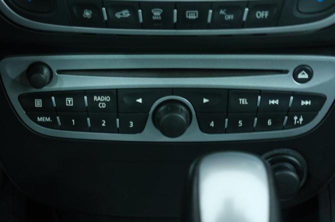Renault Fluence I с пробегом 2012 года, цена 699 000 рублей, 149500 км, седан, Автокод Объявления