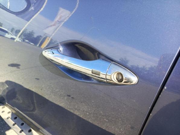 Hyundai ix35 I с пробегом 2012 года, цена 897 000 рублей, 232763 км, внедорожник, Автокод Объявления