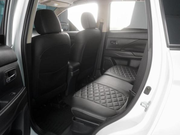 Mitsubishi Outlander III Рестайлинг 3 с пробегом 2022 года, цена 2 659 000 рублей, 10864 км, внедорожник, Автокод Объявления