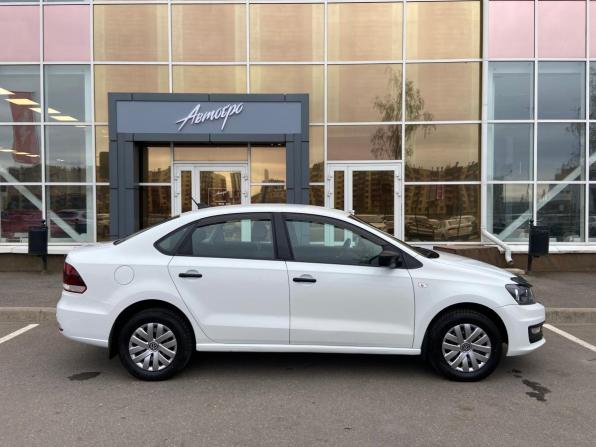 Volkswagen Polo V Рестайлинг с пробегом 2018 года, цена 1 175 000 рублей, 80000 км, седан, Автокод Объявления