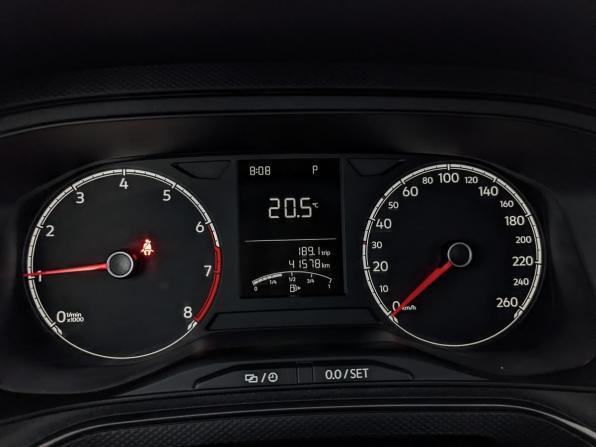 Volkswagen Polo VI с пробегом 2021 года, цена 1 580 000 рублей, 42329 км, лифтбек, Автокод Объявления