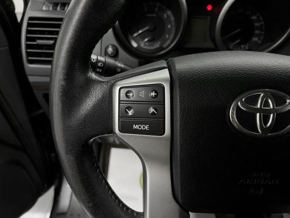 Toyota Land Cruiser Prado 150 Series Рестайлинг 1 с пробегом 2015 года, цена 3 395 000 рублей, 273103 км, внедорожник, Автокод Объявления