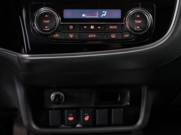 Mitsubishi Outlander III Рестайлинг 2 с пробегом 2017 года, цена 2 300 000 рублей, 67400 км, внедорожник, Автокод Объявления