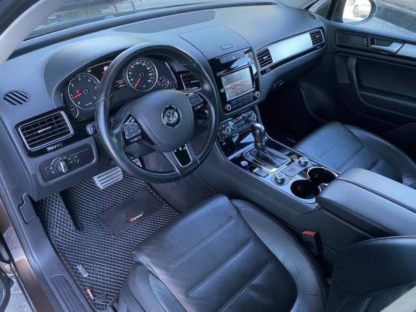 Volkswagen Touareg II Рестайлинг с пробегом 2014 года, цена 2 259 000 рублей, 216180 км, внедорожник, Автокод Объявления