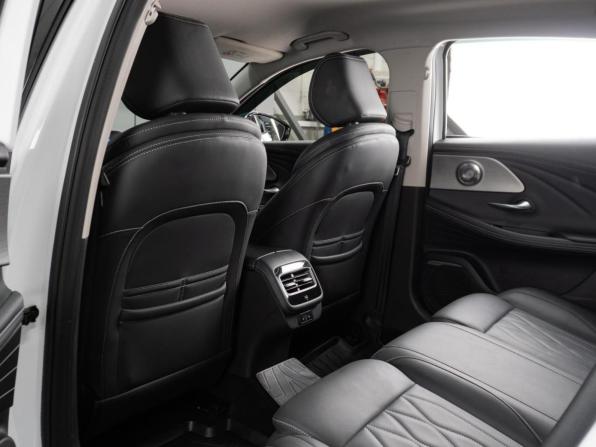 Chery Arrizo 8 с пробегом 2024 года, цена 1 999 000 рублей, 63318 км, седан, Автокод Объявления