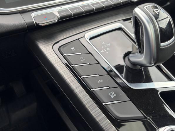 Geely Atlas Pro с пробегом 2023 года, цена 1 895 000 рублей, 93000 км, внедорожник, Автокод Объявления