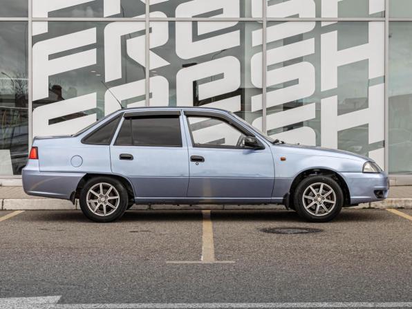 Daewoo Nexia I Рестайлинг с пробегом 2009 года, цена 330 000 рублей, 123137 км, седан, Автокод Объявления