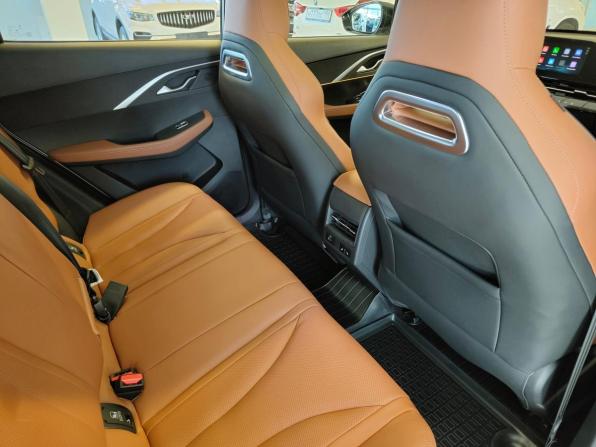 Omoda C5 I с пробегом 2023 года, цена 1 746 000 рублей, 27235 км, внедорожник, Автокод Объявления