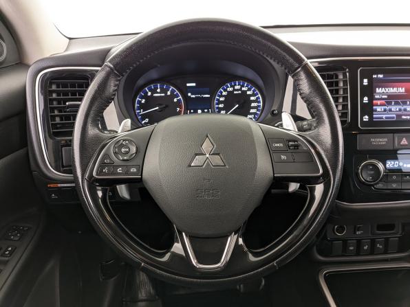 Mitsubishi Outlander III Рестайлинг 2 с пробегом 2017 года, цена 2 150 000 рублей, 113346 км, внедорожник, Автокод Объявления