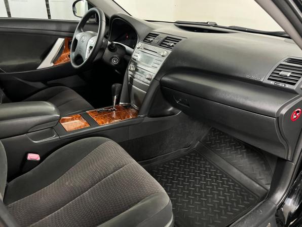 Toyota Camry VI (XV40) Рестайлинг с пробегом 2010 года, цена 1 162 000 рублей, 239000 км, седан, Автокод Объявления