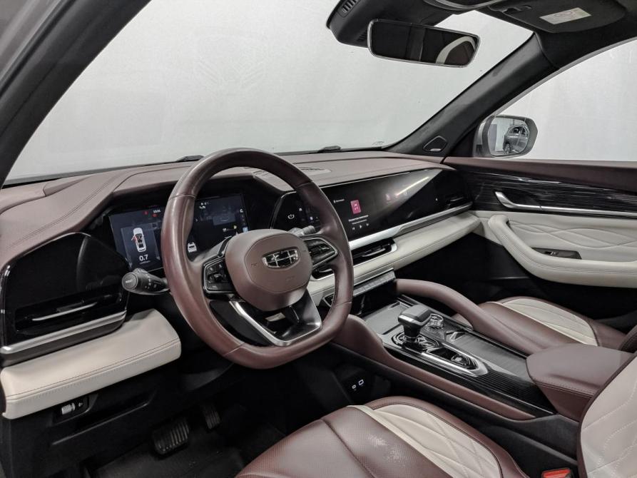 Geely Monjaro I Москва  - изображение 15
