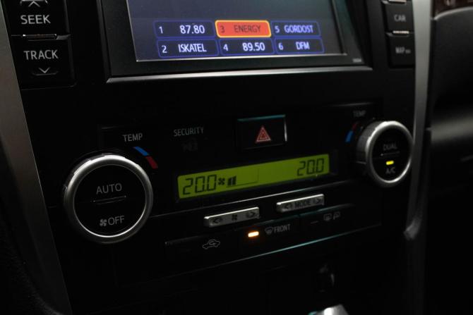Toyota Camry VII (XV50) с пробегом 2012 года, цена 1 539 000 рублей, 235111 км, седан, Автокод Объявления