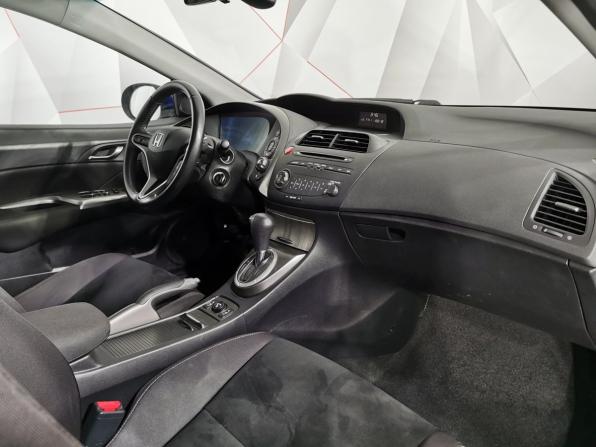Honda Civic VIII Рестайлинг с пробегом 2011 года, цена 895 150 рублей, 145120 км, хэтчбек, Автокод Объявления