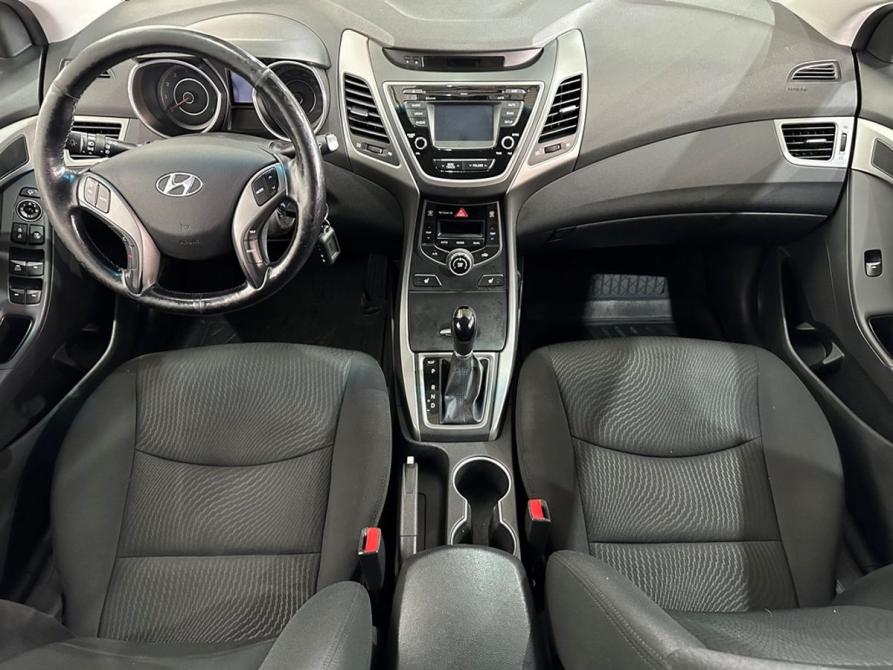 Hyundai Elantra V (MD) Рестайлинг Москва  - изображение 9