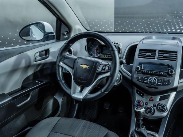 Chevrolet Aveo II с пробегом 2014 года, цена 576 000 рублей, 146225 км, седан, Автокод Объявления