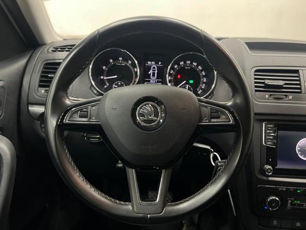 Skoda Yeti I Рестайлинг с пробегом 2017 года, цена 1 690 000 рублей, 101000 км, внедорожник, Автокод Объявления