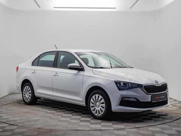 Skoda Rapid II с пробегом 2021 года, цена 1 650 000 рублей, 69177 км, лифтбек, Автокод Объявления