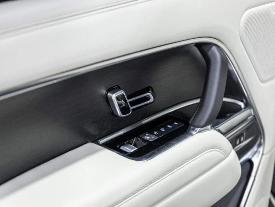 Land Rover Range Rover V Санкт-Петербург  - изображение 17