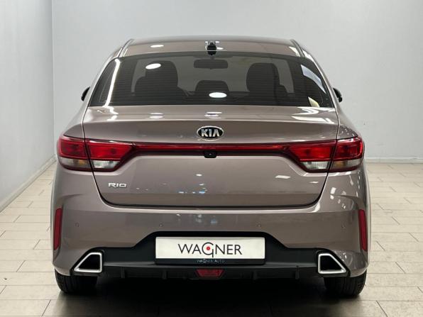 Kia Rio IV Рестайлинг с пробегом 2020 года, цена 1 465 000 рублей, 129186 км, седан, Автокод Объявления