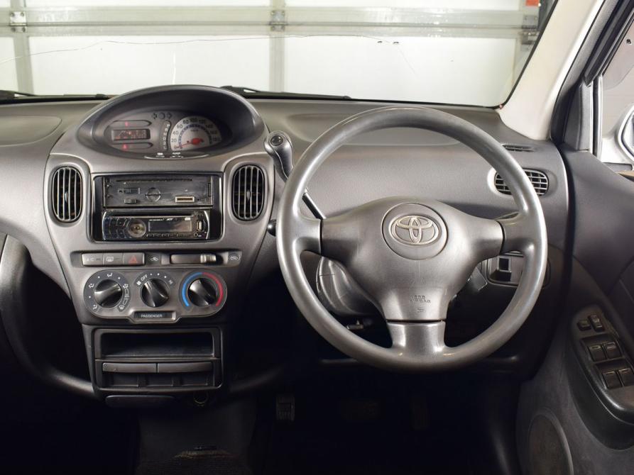 Toyota FunCargo Кемерово  - изображение 8