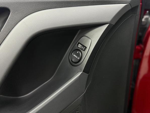 Hyundai Creta I с пробегом 2017 года, цена 1 900 000 рублей, 176192 км, внедорожник, Автокод Объявления