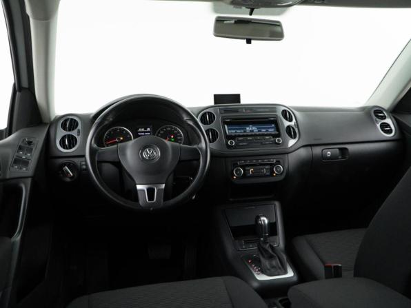 Volkswagen Tiguan I Рестайлинг с пробегом 2015 года, цена 1 498 888 рублей, 107066 км, внедорожник, Автокод Объявления