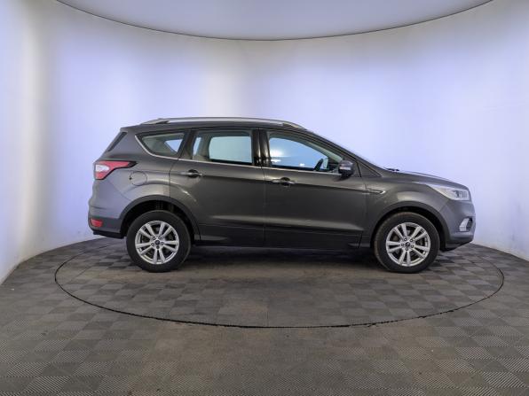 Ford Kuga II Рестайлинг с пробегом 2017 года, цена 1 750 000 рублей, 126876 км, внедорожник, Автокод Объявления