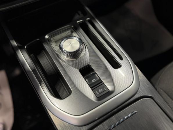 Haval Jolion I Рестайлинг с пробегом 2025 года, цена 2 095 000 рублей, 23766 км, внедорожник, Автокод Объявления