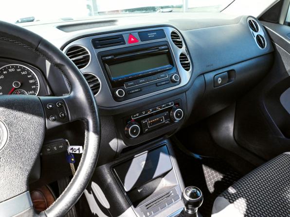 Volkswagen Tiguan I с пробегом 2010 года, цена 899 000 рублей, 258620 км, внедорожник, Автокод Объявления