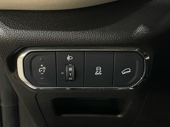 Haval Jolion I с пробегом 2022 года, цена 1 730 000 рублей, 46000 км, внедорожник, Автокод Объявления