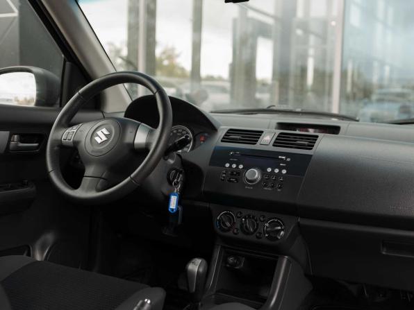 Suzuki Swift III с пробегом 2008 года, цена 450 000 рублей, 126155 км, хэтчбек, Автокод Объявления